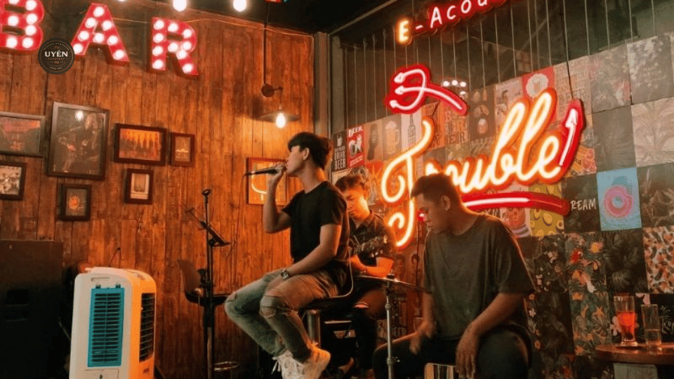 E Acoustic E Z beer