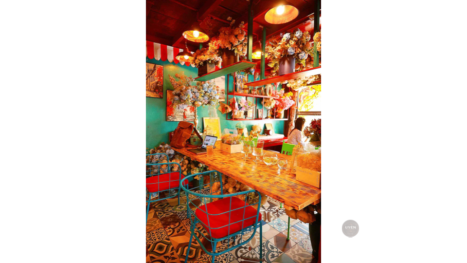 Top 35 Quán Café Đẹp Sài Gòn Nên Ghé Thăm Thiết kế độc đáo của The Dome, một quán cafe đẹp Sài Gòn.