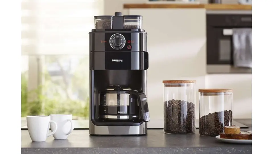 Máy pha cà phê Philips, thương hiệu máy pha cà phê đạt tiêu chuẩn cao cho gia đình.