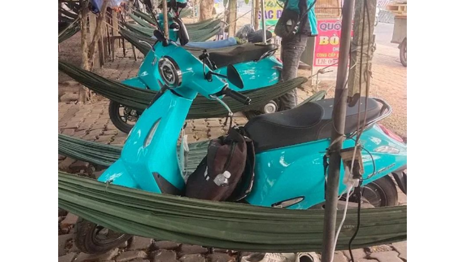 Cà phê võng Sài Gòn: Thưởng thức và tìm hiểu Không gian yên tĩnh tại cà phê võng Sài Gòn An Tâm, lý tưởng để nghỉ ngơi và thư giãn.