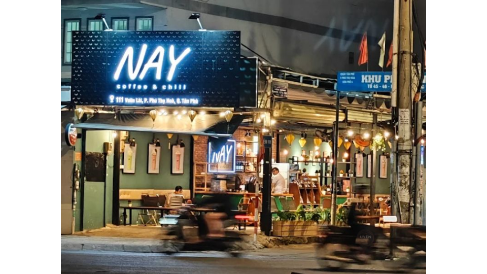 Cà phê võng Sài Gòn: Thưởng thức và tìm hiểu Nay Coffee, một địa điểm cà phê võng Sài Gòn cho phép khách ngủ lại qua đêm.