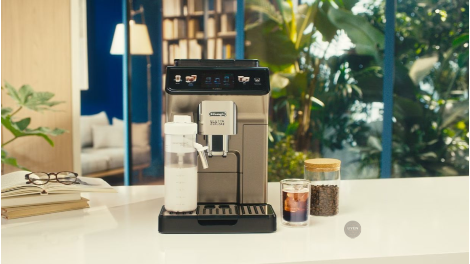 Máy pha De'Longhi Eletta Explore và cách pha espresso đa dạng.
